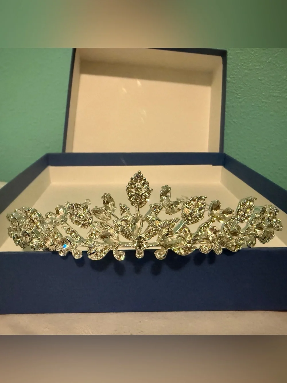 NEW Silver Crystal Bridal Tiara
